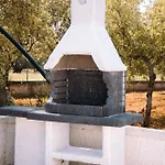 Castellinaria Holiday Rooms With Pool & Apartment With Private Jacuzzi
