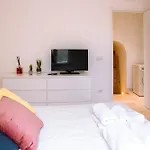 Apartment Castellinaria B&B *